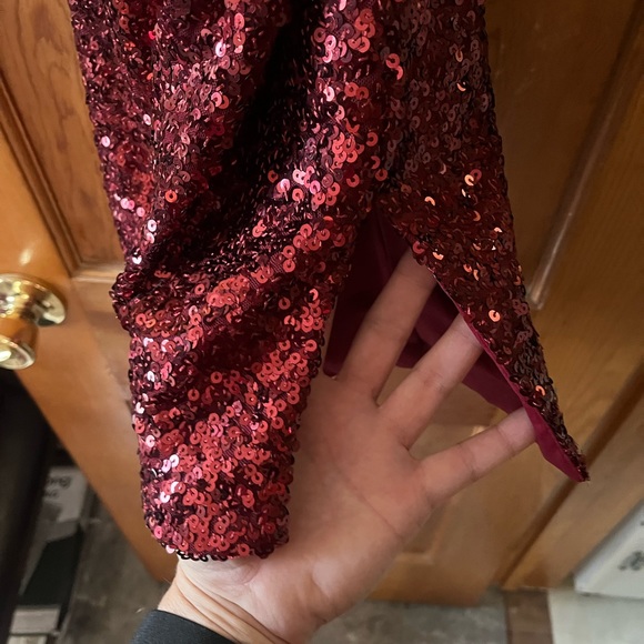 Red Sequined Prom/Homecoming Dress - Picture 5 of 7